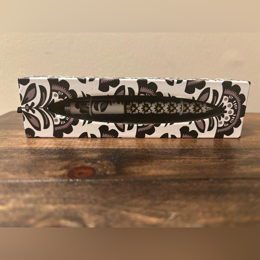 Nib Vera Bradley Black & Yellow Fanfare Floral Ballpoint Pen Refillable Gift Box